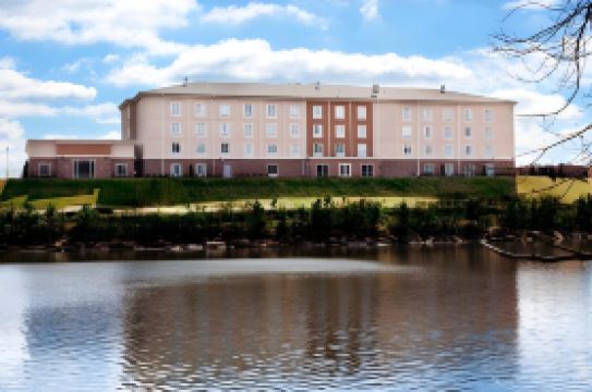 Holiday Inn Express & Suites ATLANTA ARPT WEST - CAMP CREEK by IHG