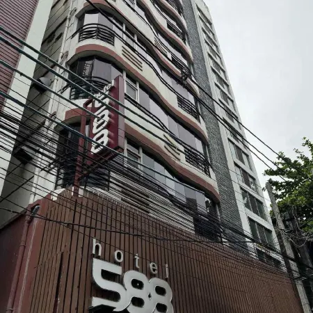 588 Hotel Awba