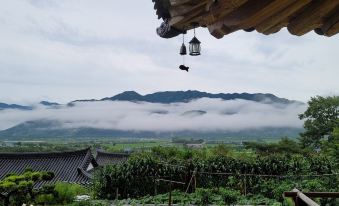 Gurye Sosandang Pension (Hanok)