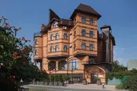 Kristella Hotel