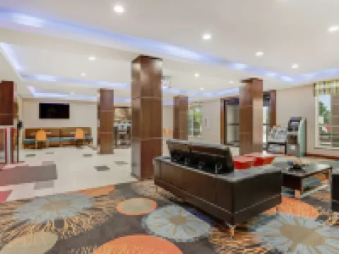 SureStay Plus Hotel by Best Western Owasso Tulsa North Hotel di Owasso