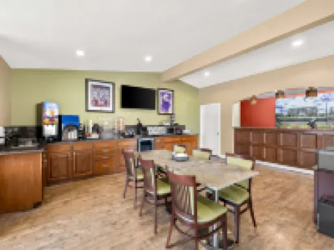 Best Western Catalina Inn Hotels in Northport