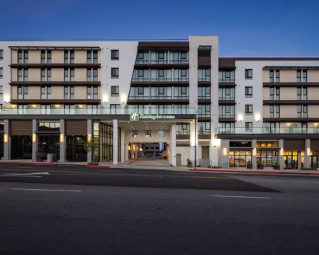 Holiday Inn & Suites Monterey Park - Los Angeles Hotels in Monterey Park