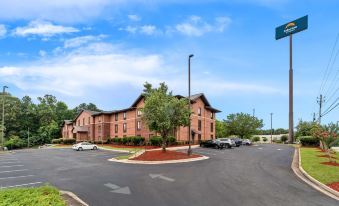 Suburban Studios Macon North