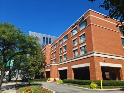 Courtyard Chicago at Medical District/UIC Hotels near Midway International Airport