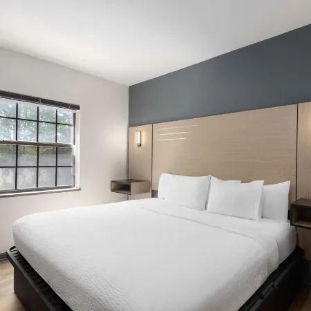 Ramada by Wyndham Studio Suites Dothan