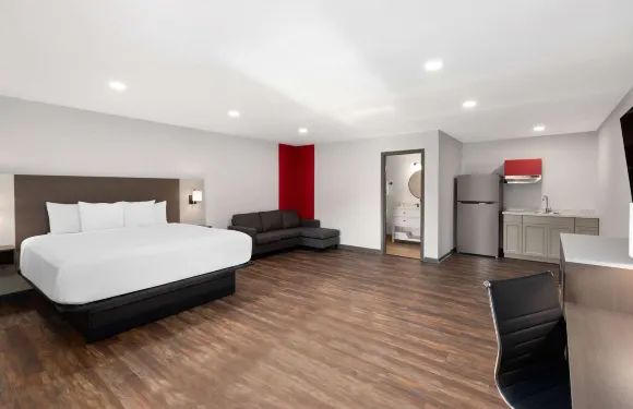 班布里奇華美達酒店