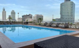 Pearl Manila Hotel
