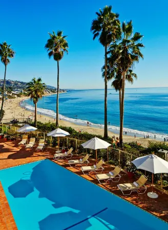 Casa Loma Beach Hotel Отели рядом с достопримечательностью «Laguna Beach Cliff Hike»