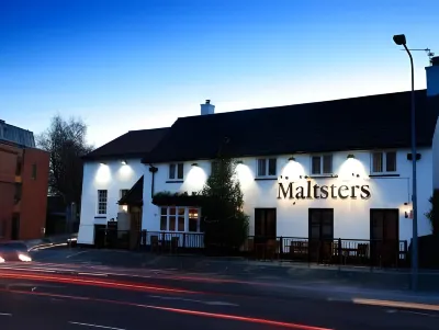 Maltsters Hotels in Rhiwbina