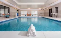 Holiday Inn Express & Suites East Peoria - Riverfront Hôtels à : Fondulac Township
