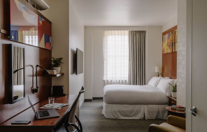 Club Quarters Hotel in Philadelphia