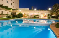 Hotel Vegas Altas - ที่มีสระว่ายน้ำ