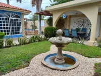 Cozy Mérida Retreat with Pool & Garden View Hotels in 