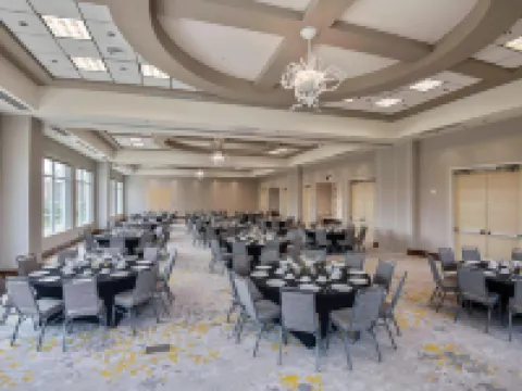 Courtyard Raleigh Cary/Parkside Town Commons Hotels in Cary