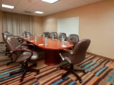 フェアフィールド イン & スイーツ バイ マリオット エル セントロ エル・セントロのホテル