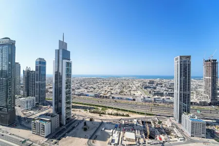 1BR 3802 Forte Tower 2