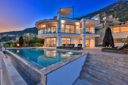 Villa Casa Che Отели рядом с достопримечательностью «Kaputas Beach»