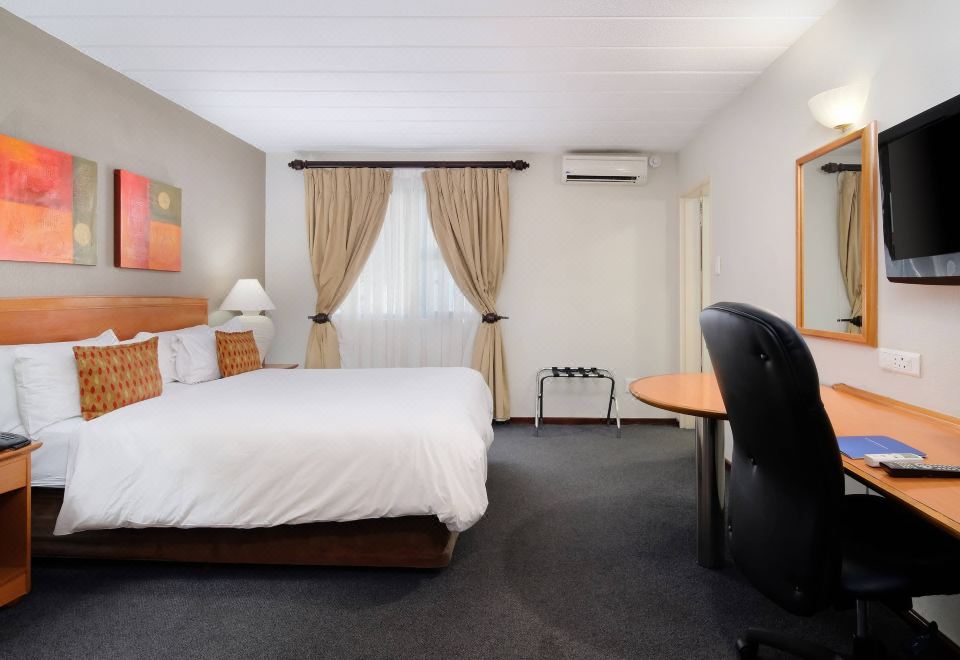 Protea Hotel Polokwane Landmark Over view