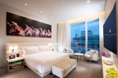 Hall Arts Hotel Dallas, Curio Collection by Hilton Hotels in Dallas