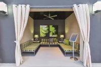 La Quinta Inn & Suites by Wyndham Rockport - Fulton Hotels in Aransas County