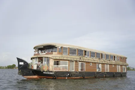 Casino Houseboats Отели в г. Аллеппи