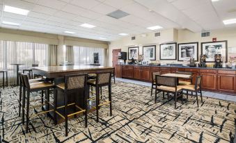 Clarion Inn Cleveland Near University