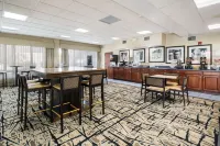 Clarion Inn Cleveland Near University - Pet friendly