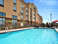 Hampton Inn & Suites Millington Hotels in Millington