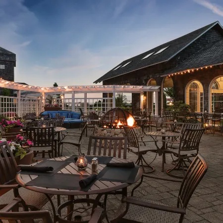 DoubleTree by Hilton Cape Cod - Hyannis