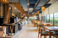 Oceanphere Pattaya Villa by Elite Suites - breakfast