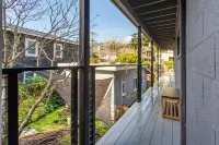 Family-friendly Modern Cozy Downtown Mill Valley Unit in San Francisco Bay Area - Wi-Fi