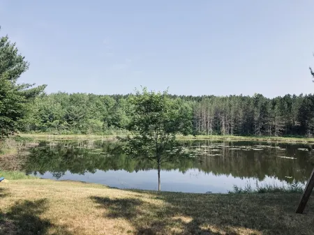 Peaceful retreat, close to orv trails .