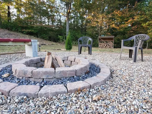 Hilltop Retreat, a modernly-rustic getaway! - 3-Star
