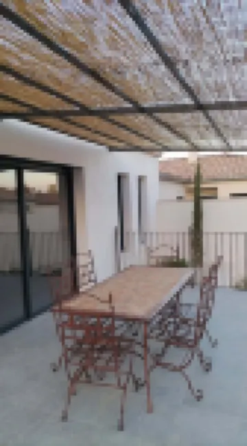 ALL COMFORT FAMILY VILLA, not overlooked, swimming pool