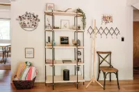 Good Life Cabin- EV-Hot Tub-Lake Access-Pups OK