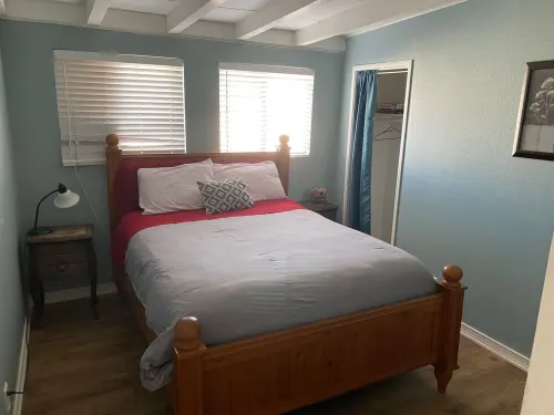 Apartment in downtown Joshua Tree - short walk to the restaurants and shops