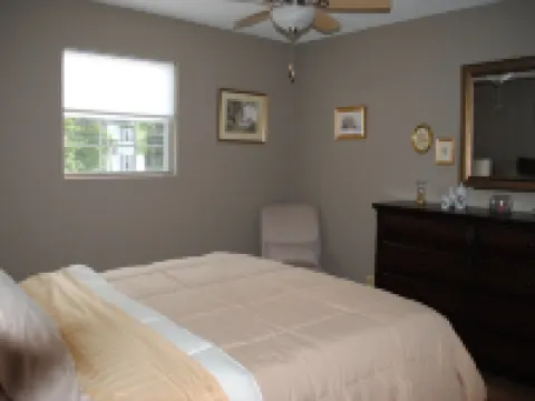 On the Wine Trail - Minutes to Giant City, Shawnee Forest, SIU - Amazing Shower Hotels in Union County
