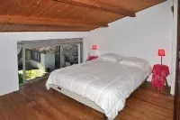 Oléron island large house with private no overlooking, garden near to the ocean