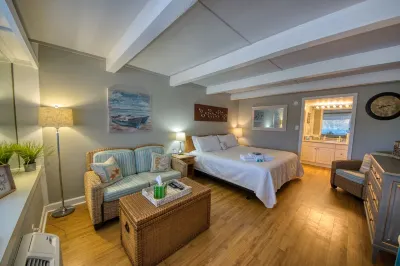 Waterway View Studio 2 w/ Pool near Wrightsville Beach Hotels near Airlie Gardens