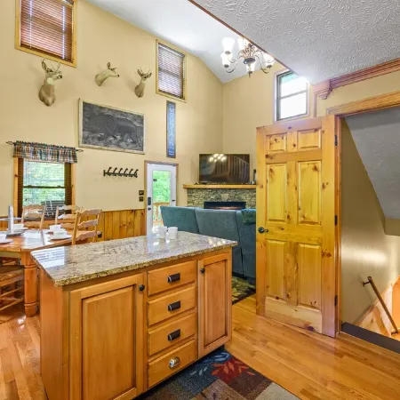 Beautiful Amazing Setting, Fire Pit & Pool Table, Large Wrap Around Deck w/ Spa!