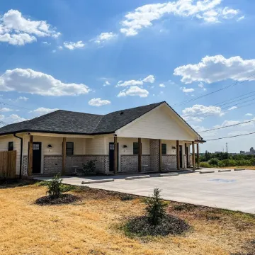 Elegant studio near downtown