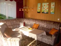 Newly renovated, detached vacation home, pets welcome Hotels in Falkenstein