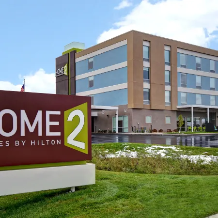 Home2 Suites by Hilton Eau Claire South