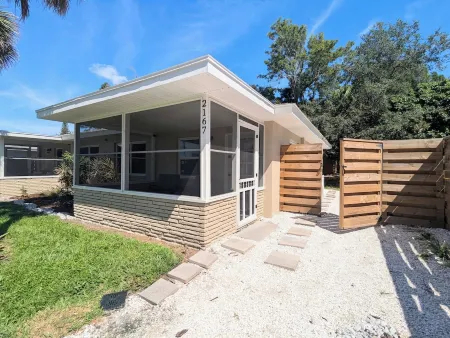 Peaceful Beach Home Fully Equipped!