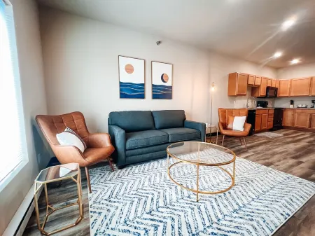 One bedroom guest suite at Generations on 1st