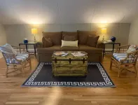 Lovely Upstairs 3 Bedroom Apartment