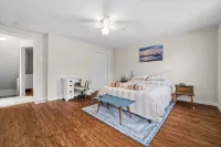 Dog Friendly Creek-Side Getaway Hotels near Settlers Cabin Dog Park