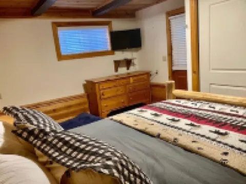 Multi-Family Vacation Bliss -Walk to Beach & Nature Trails Pet OK Hotels in Dollar Point