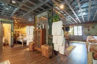 African-Themed Retreat: Kooyah